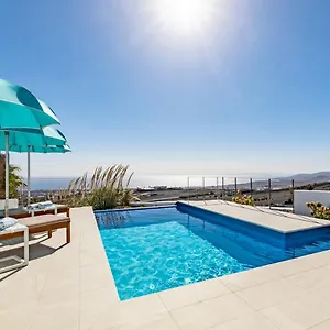  Villa Infinity: Panoramic Sea Views & Private Heated Pool Spain